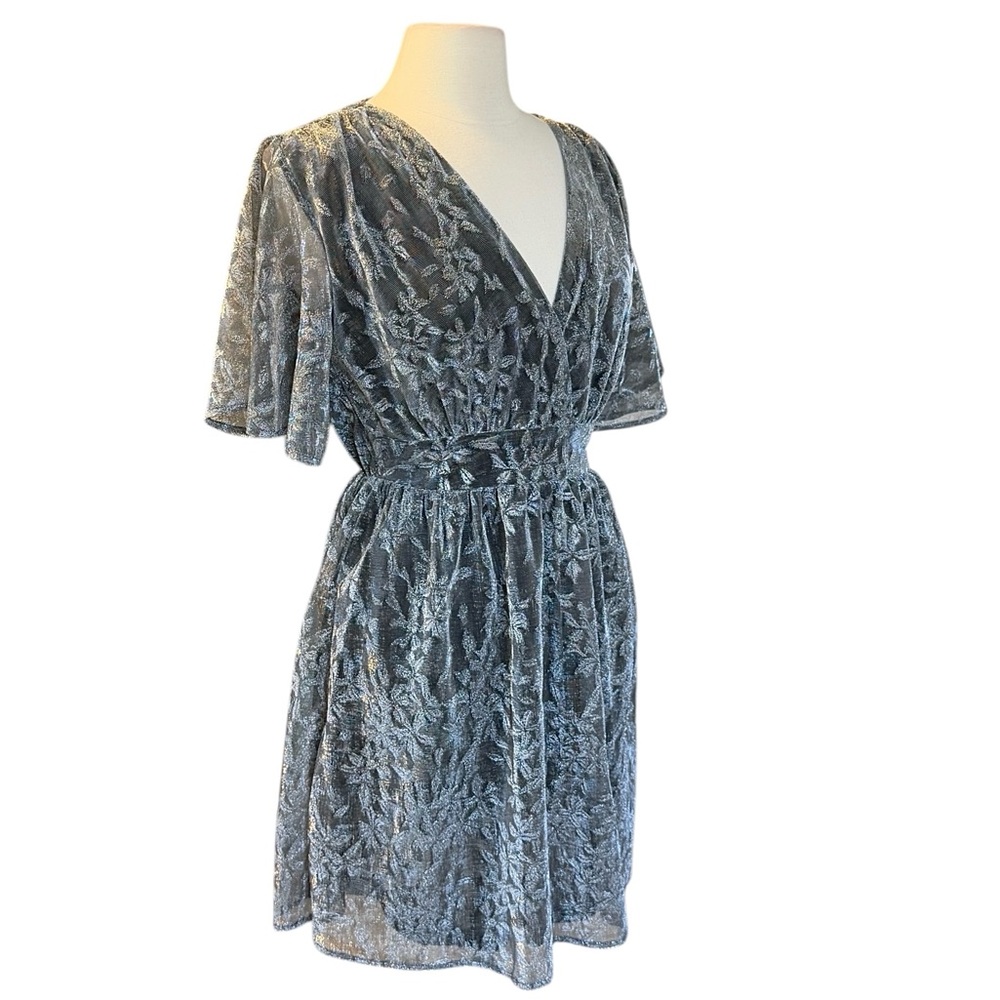 Easy Clothes Disco Metallic Mini Dress Size Small NWT